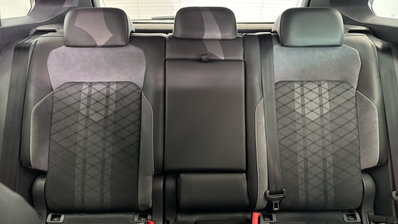 Volkswagen Tiguan 1.5 TSI 150 R-Line Edition 5dr DSG Petrol Estate